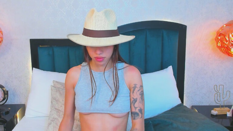 AriadnaOwenss's Streamate show and profile