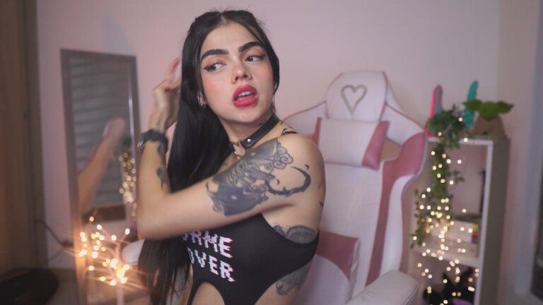 AlissonnovaXX's Streamate show and profile