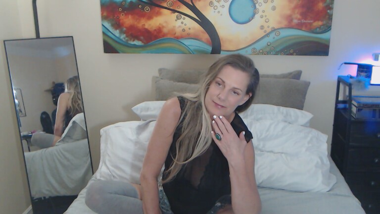 ErinPalmer's Streamate show and profile