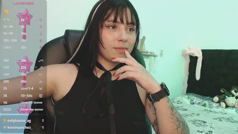 miia_ksy's Streamate show and profile