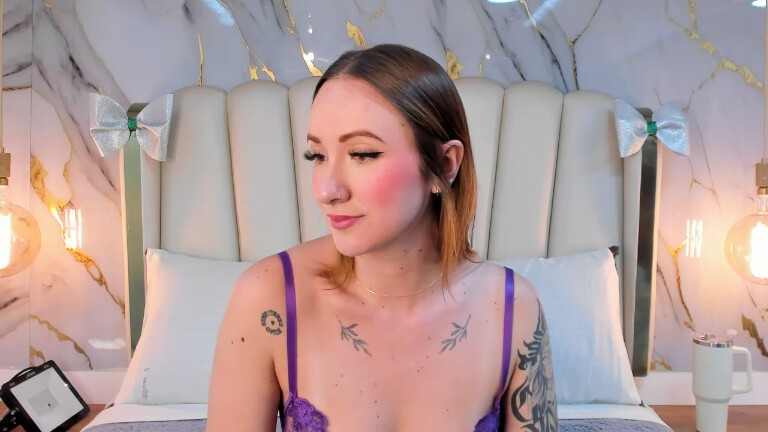 HannahLane's Streamate show and profile