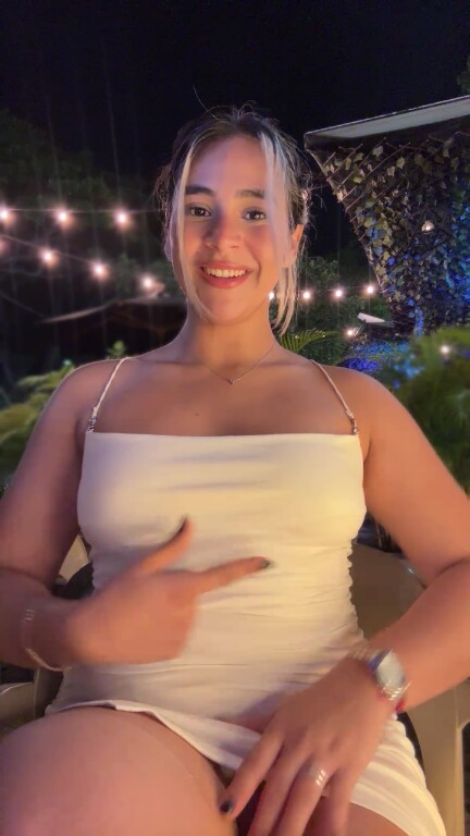 AuraSousa's Streamate show and profile