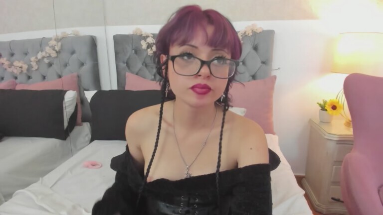 VioletteClain's Streamate show and profile