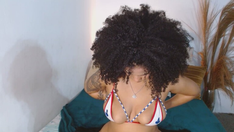 AdharaHiiller's Streamate show and profile