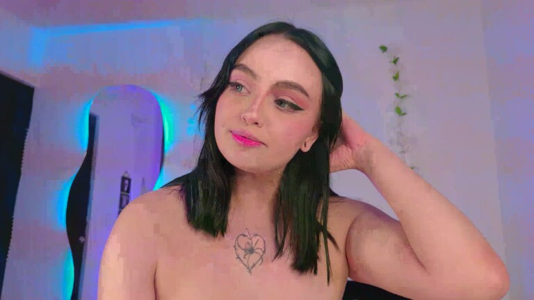 Andrea_Torner's Streamate show and profile