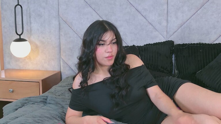 RousseRaven's Streamate show and profile