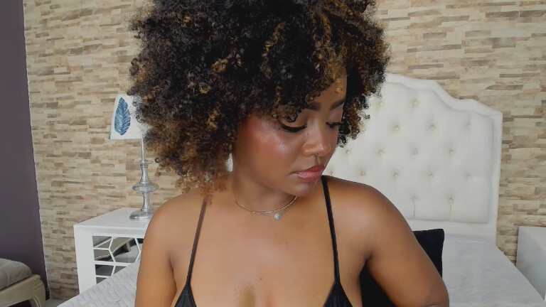 KarinaScandon's Streamate show and profile