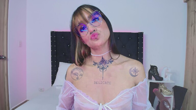 GabyDuraand's Streamate show and profile