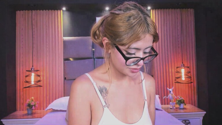 Alana_WaIker's Streamate show and profile