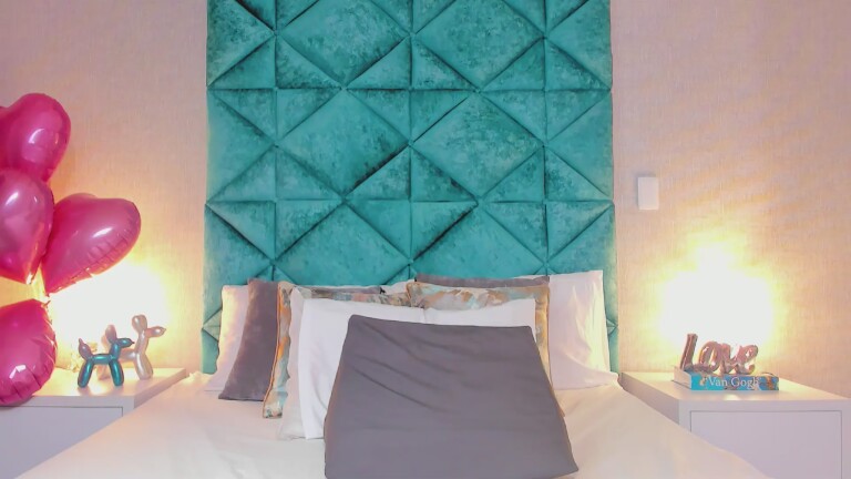 VenusMillan's Streamate show and profile