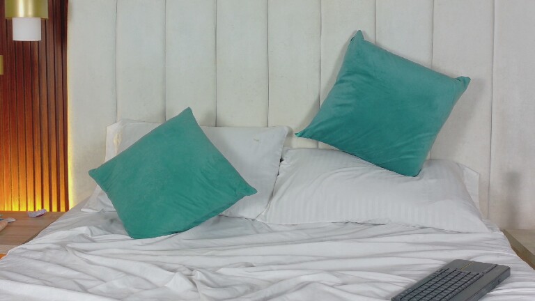 Eva_Rios's Streamate show and profile