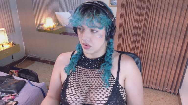 EliFlores's Streamate show and profile