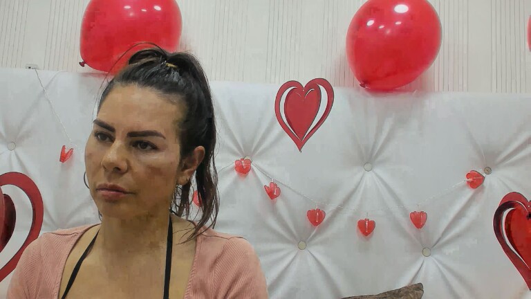 OrianaLaurent's Streamate show and profile