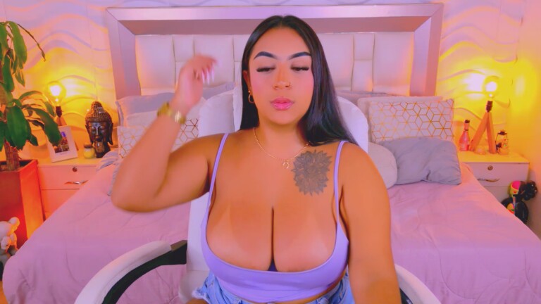 MartinaPiero's Streamate show and profile