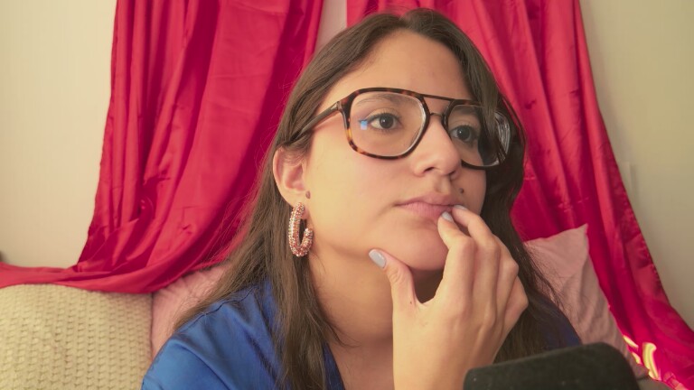 HaileyBunny_18's Streamate show and profile