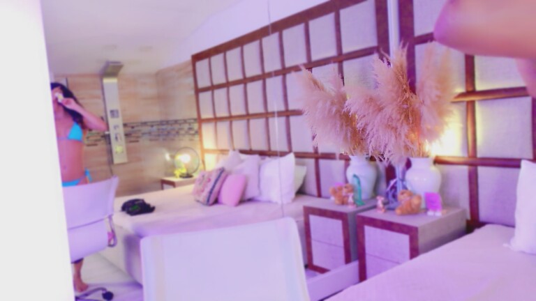 SamanthaSosa's Streamate show and profile