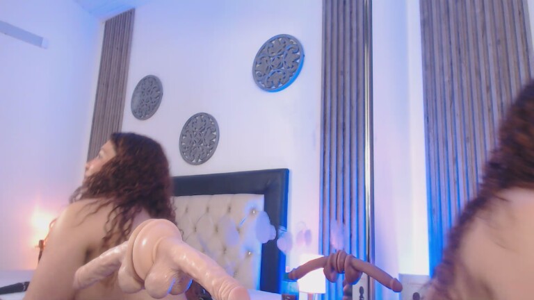 SerenaHoustonn's Streamate show and profile