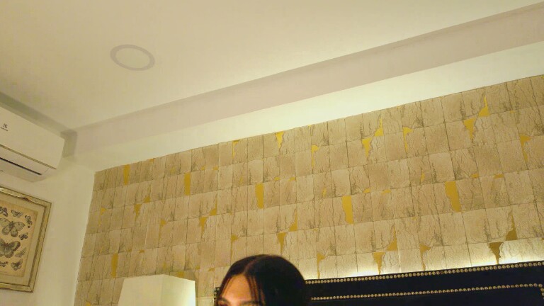 HollyLincon's Streamate show and profile