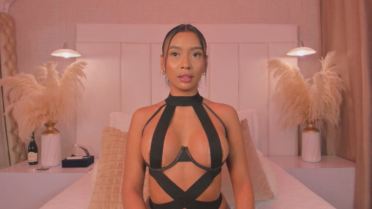 NikoJhon's Streamate show and profile