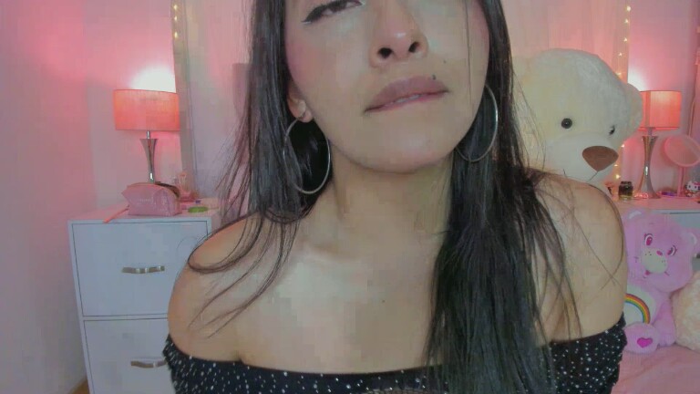 AlexandraWinterr's Streamate show and profile