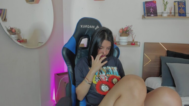 imlucyferreira's Streamate show and profile