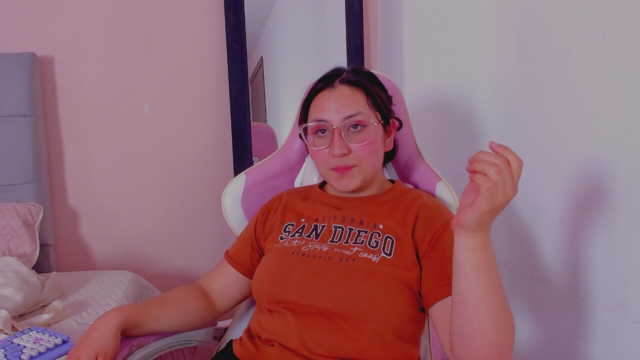 Maddyy_Moon