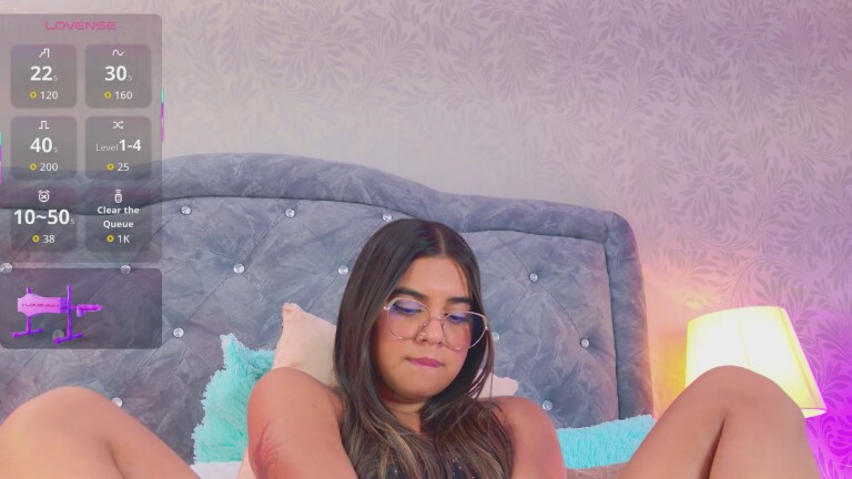 ZafiroClean's Streamate show and profile