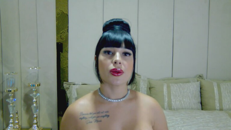 SelenaKovacs's Streamate show and profile