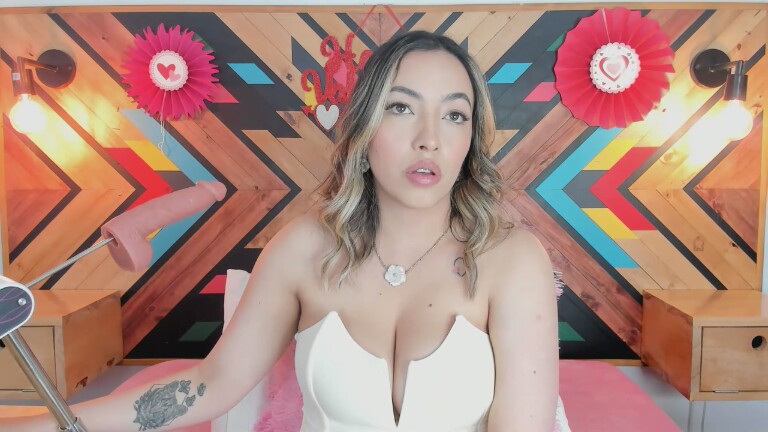 CelesteRiioz's Streamate show and profile