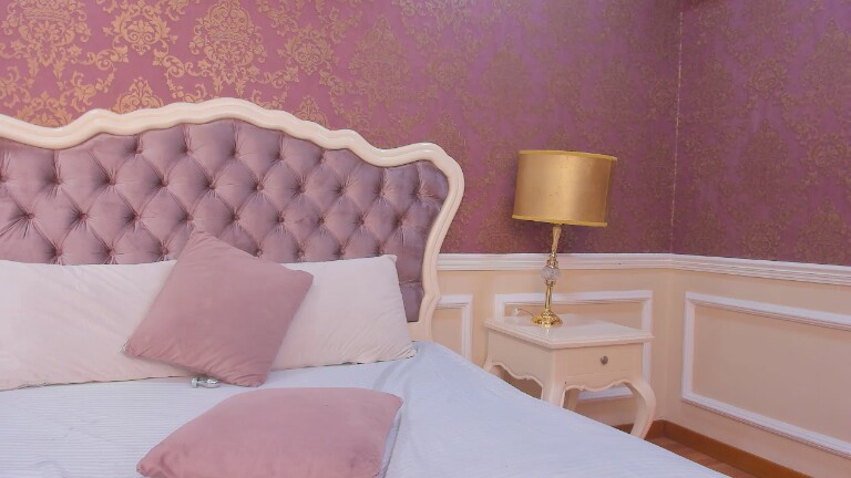 KathalinaAdams's Streamate show and profile