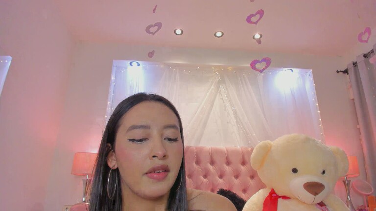 AlexandraWinterr's Streamate show and profile