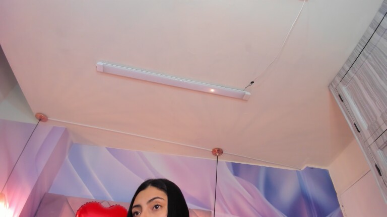 ViolletaRosse's Streamate show and profile