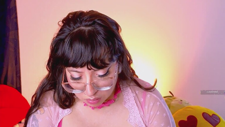 piaf_cute's Streamate show and profile