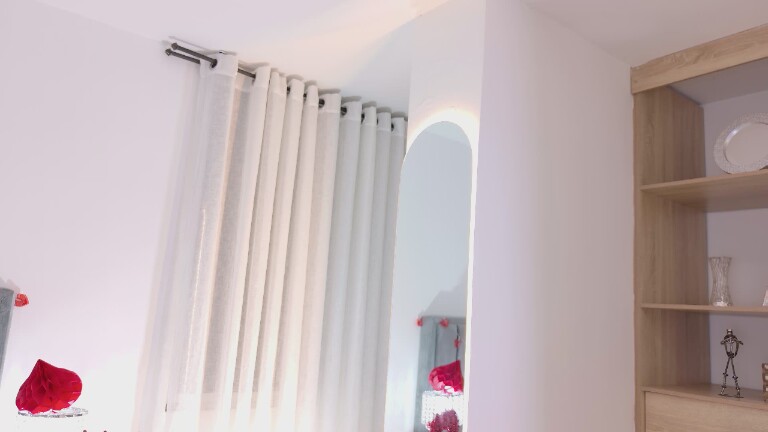 Sweetssinn's Streamate show and profile