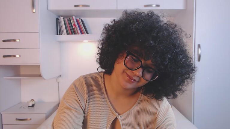 MartinaRuis's Streamate show and profile