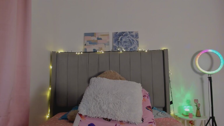 lunahoneeyy's Streamate show and profile