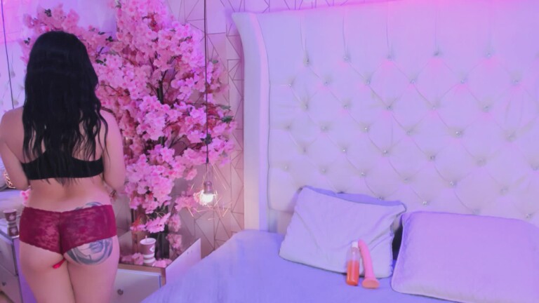 Iriis_Tai's Streamate show and profile