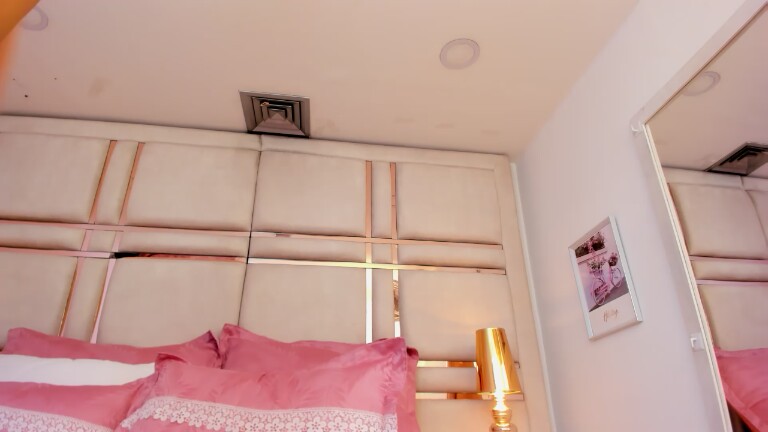 CharlotteBakers's Streamate show and profile