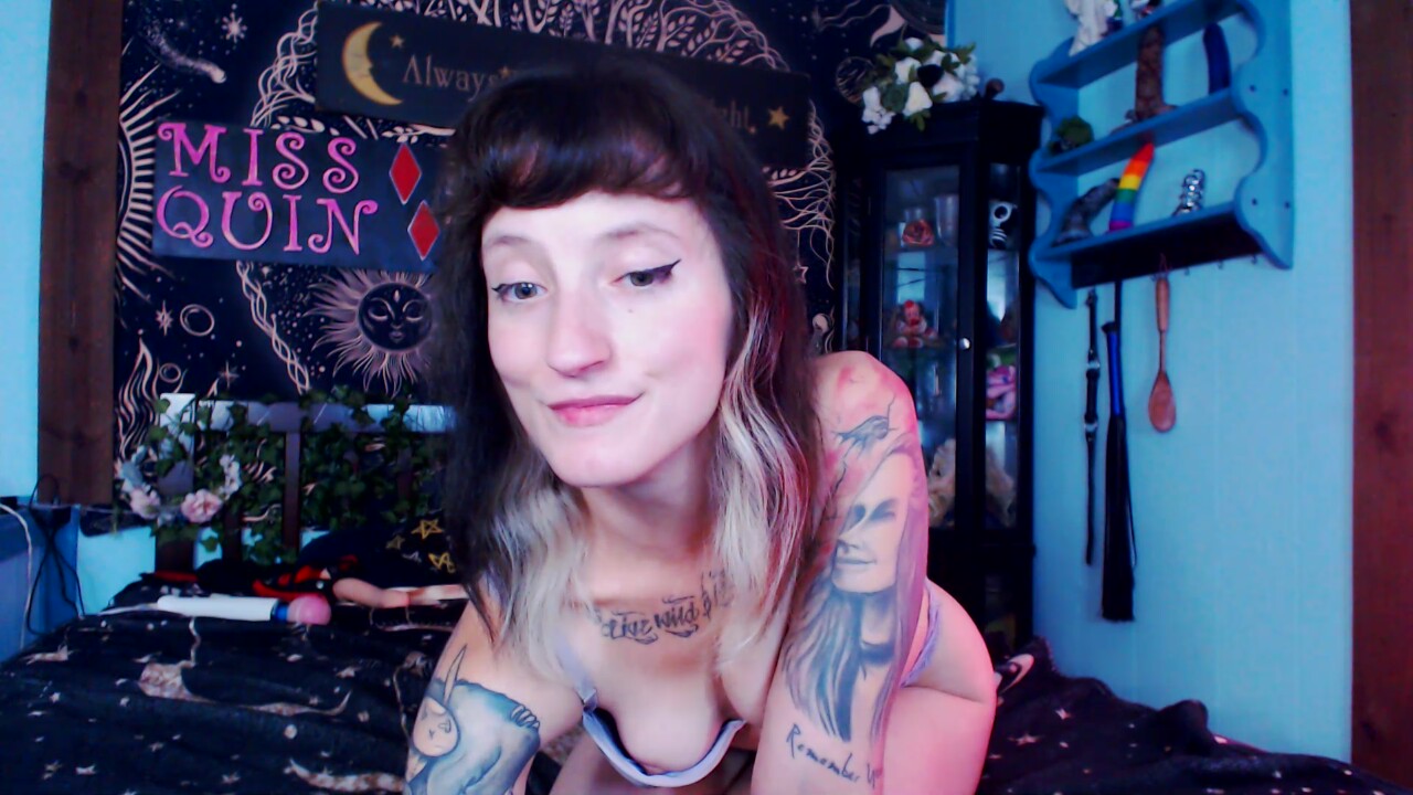 MissQuinCam