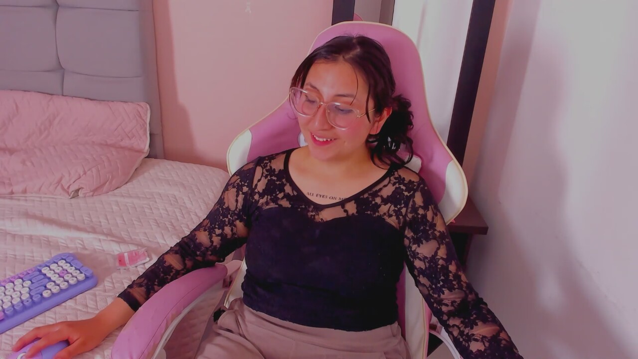 Maddyy_Moon