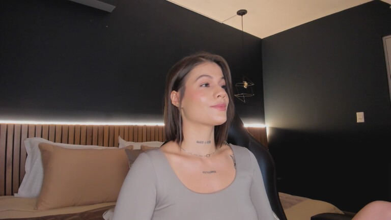 AngelSanzz's Streamate show and profile