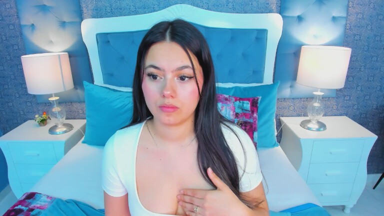 SusyLuv's Streamate show and profile